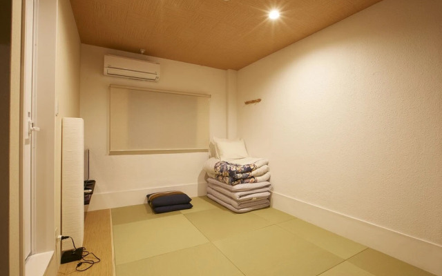 OYO Ryokan e-stay Kyoto Rokujo