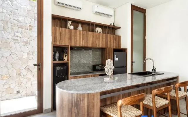 Villa Lalalax – 3BR Tropical Retreat in Jimbaran - A Luxury Private Villa By Balinest Villas – Kitchen – Jimbaran