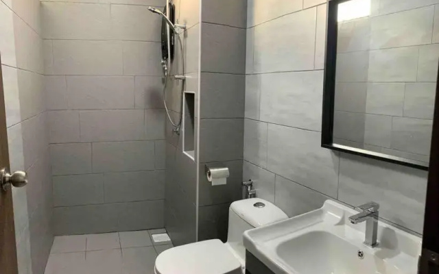Sofeya Desaru Guest House with Pool and Wifi