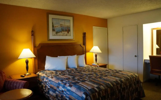 Econo Lodge Red Bluff