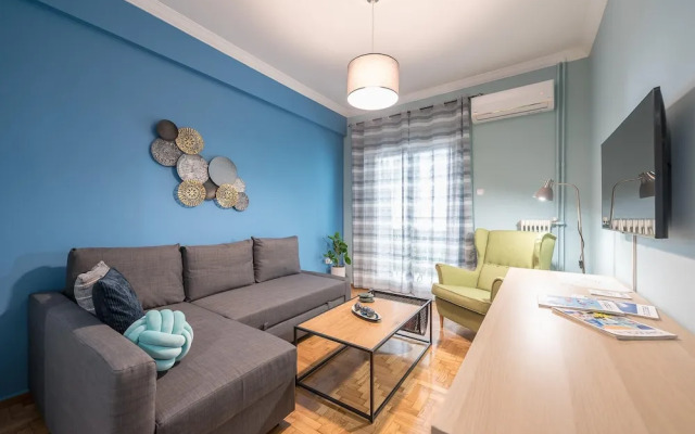 Boutique Acropolis Apartment by Cloudkeys