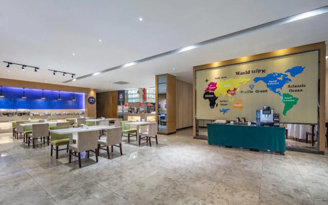 Holiday Inn Express Shanghai New Jinqiao