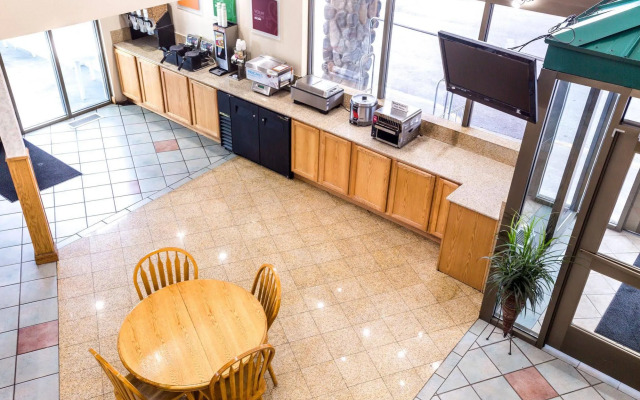 Cedars Inn