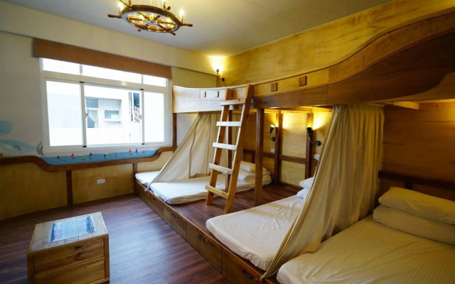 Dock Inn Tainan
