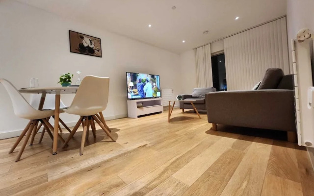 Kaf Luxury 1 Apartment in Canning Town London