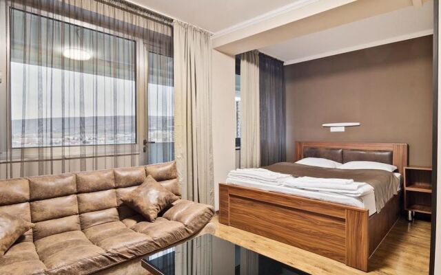 Hotel Tbilisi Central by Mgzavrebi