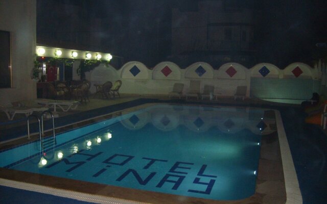 Minay Hotel