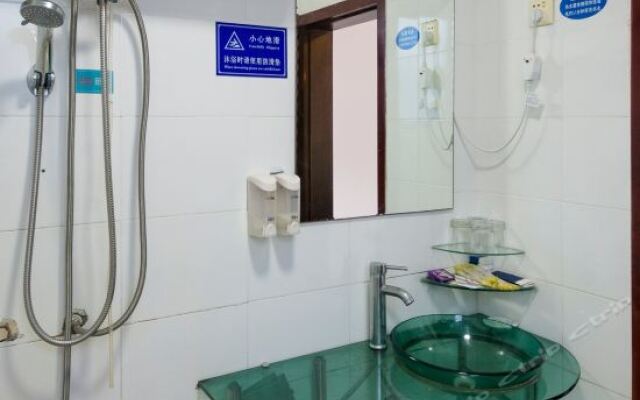 Beihai Silver Beach Holiday Hotel