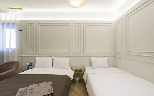 Busan Den Basta Hotel BIFC