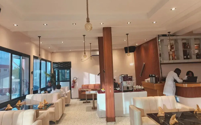 Newtown Palace Hotel