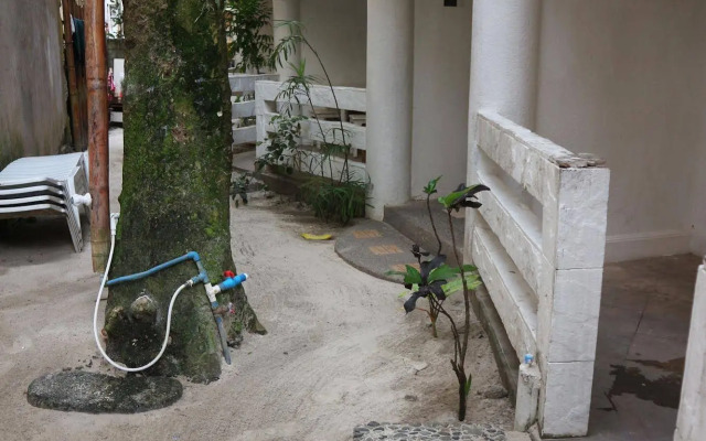 Mito's Palace Boracay