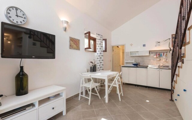 Stunning Home in Prigradica With Sauna, Wifi and 5 Bedrooms