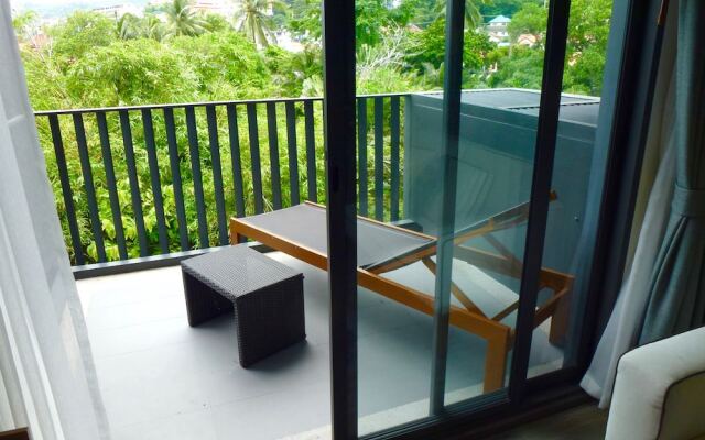 The Deck Condominium by Lofty