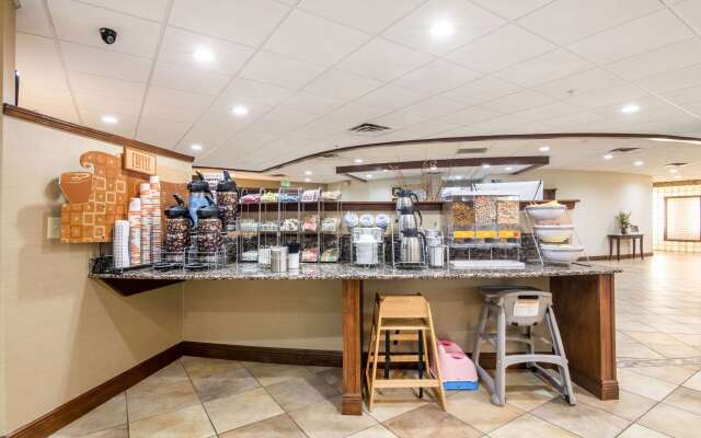 Comfort Suites Panama City Beach