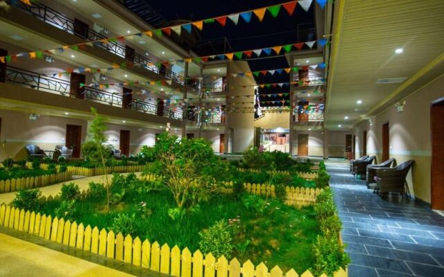 Lugu Shiguang Hotel