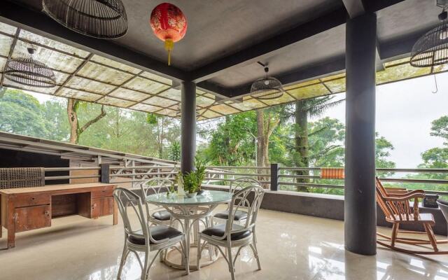 RedDoorz @ Mega Indah Villa Estate G16