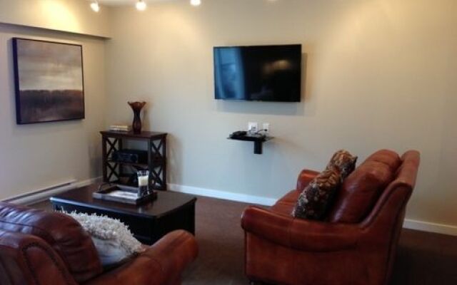 Midtown Suites