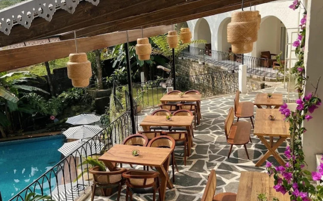 VITS Kunjham Retreat