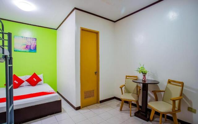 OYO 814 Laurien's Budget Hotel