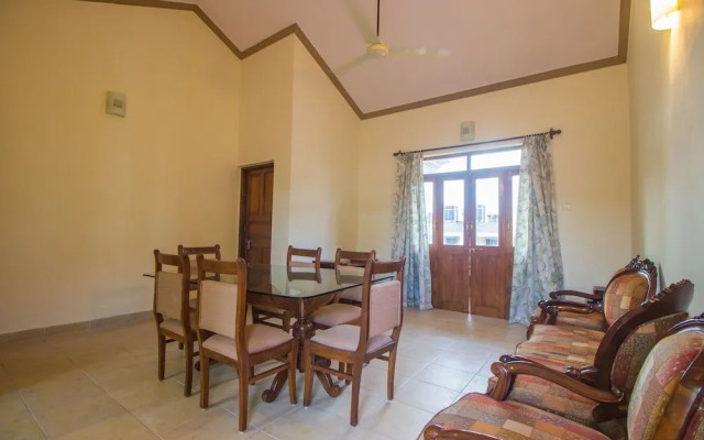 OYO Home 18705 Elegant 2BHK