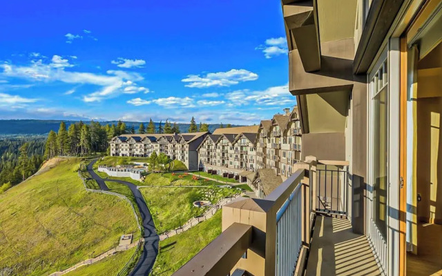 Suncadia Penthouse w/ Mountain & River Views!