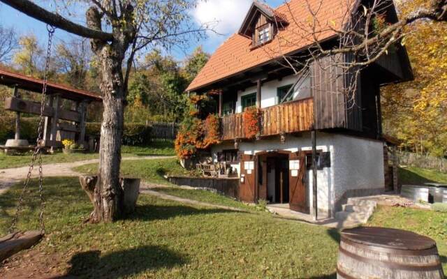 Country House Etno Kuca pod Okicem