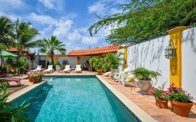 Brisas Studio Apartments - Adults Only