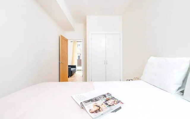Lovely 2BR Garden Flat in Battersea