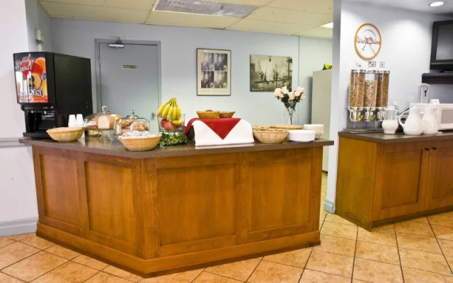 Howard Johnson Hamilton