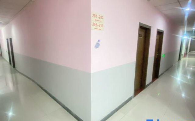Huaxin Business Apartment
