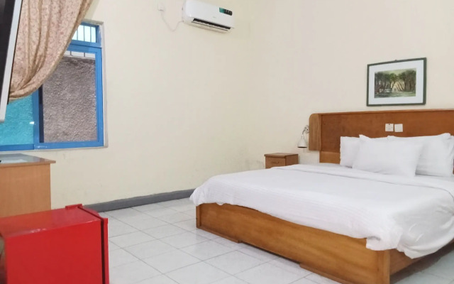 Peace Haven Hotel