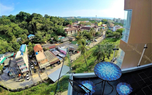 Chic Karon Beach by PHR