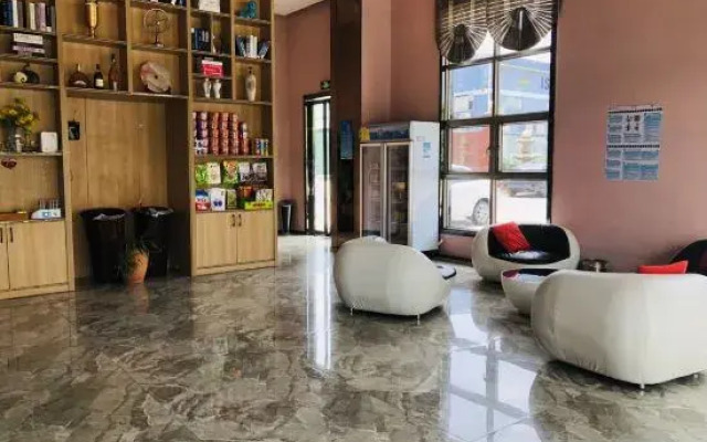 7 Days Hotel (Dongguan Qishi Center)
