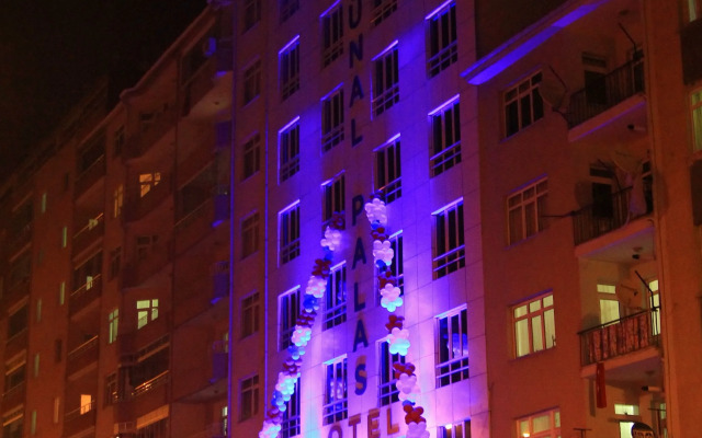 Unal Palas Hotel