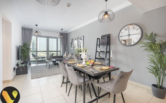 Vogue Blvd Walk near Burj Khalifa/ Dubai Mall