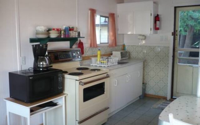 Prestwood Cottages