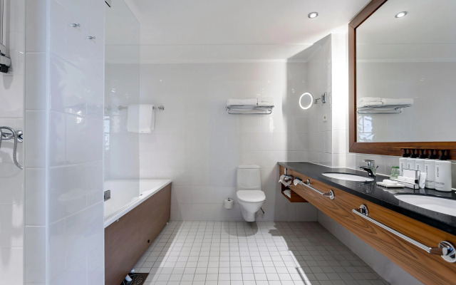 Crowne Plaza Helsinki by IHG