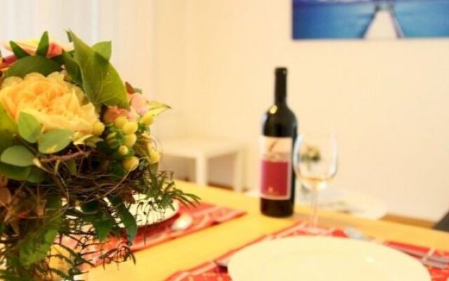 Easy - Living Budget Rooms