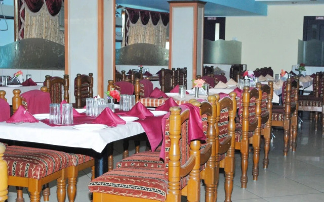 Hotel Pancharatna Paradise