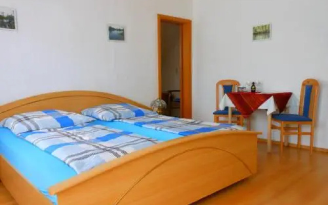 Pension, Ferienwohnung und Ferienzimmer im Oderbruch, Haus Wendland, Manschnow