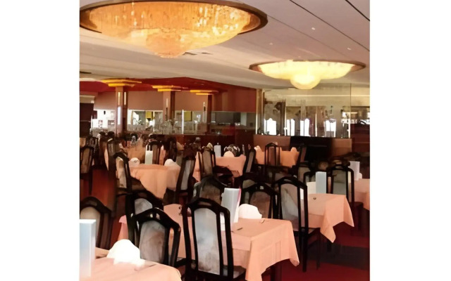 New Ocean Paradise Hotel