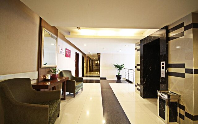 Anggrek Shopping Hotel