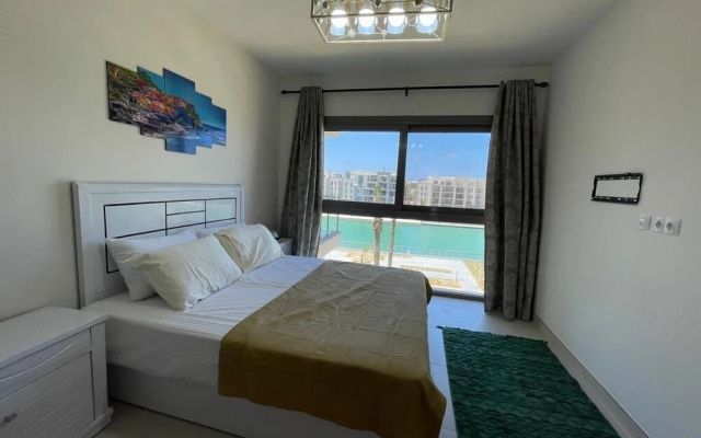 Marassi 3 bedroom with marina view 8g