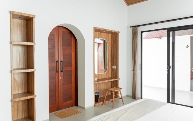 Sunshine City View Villa 6BR wth a private Heated Pool