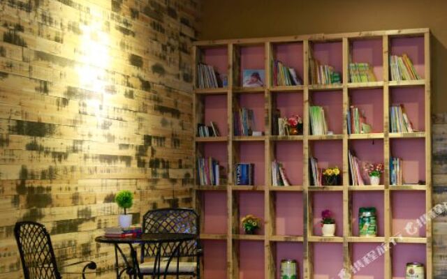 Yangshuo Yueyue Villa Hotel (Xingping Ancient Town Minjiang Scenic Area Branch)