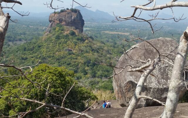 Sigiri Wilderness Resort