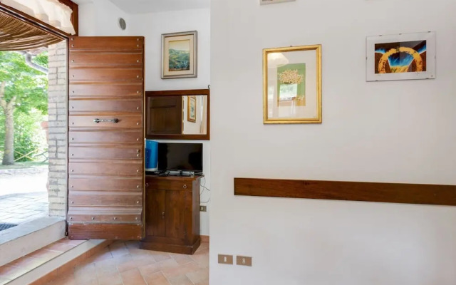 Apartment in Umbria Near Majestic Mountains