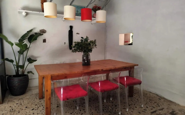 Les Grands Cyprès - chambres d'hôtes, bed and breakfast