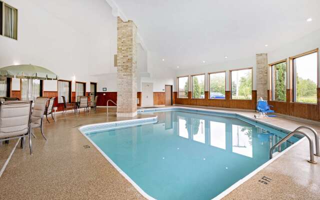 Best Western Plus Howe Inn