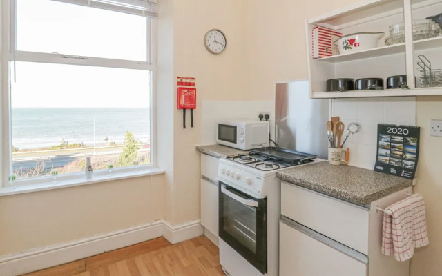 Llys Madoc, First Floor Flat